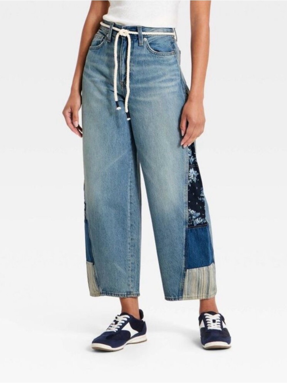 Women's High-Rise Easy Barrel Bandana Print Jeans - Medium Wash size 8
